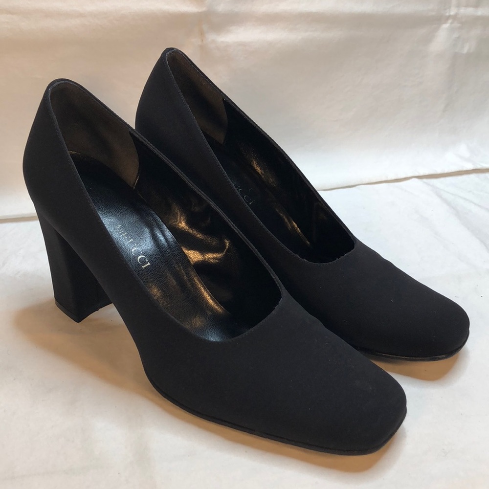 Sesto Meucci “Colette,” Black Fabric Heels/Pumps, W7.5 M, w/3.25” Heel